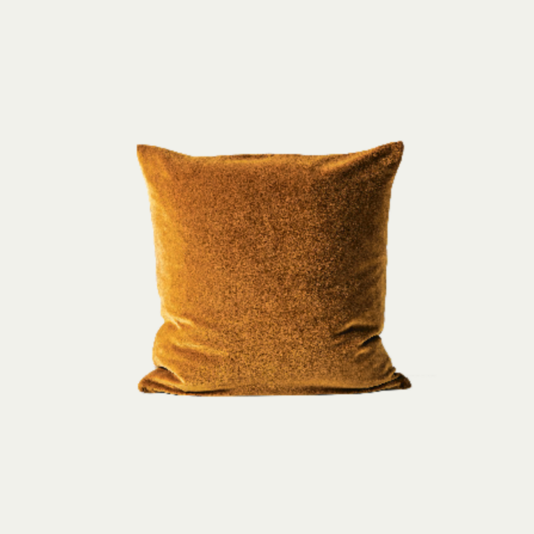 Luxury velvet cushion, tobacco